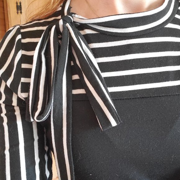 Lian Yi Lian White & Black Striped Blouse - Picture 5 of 6